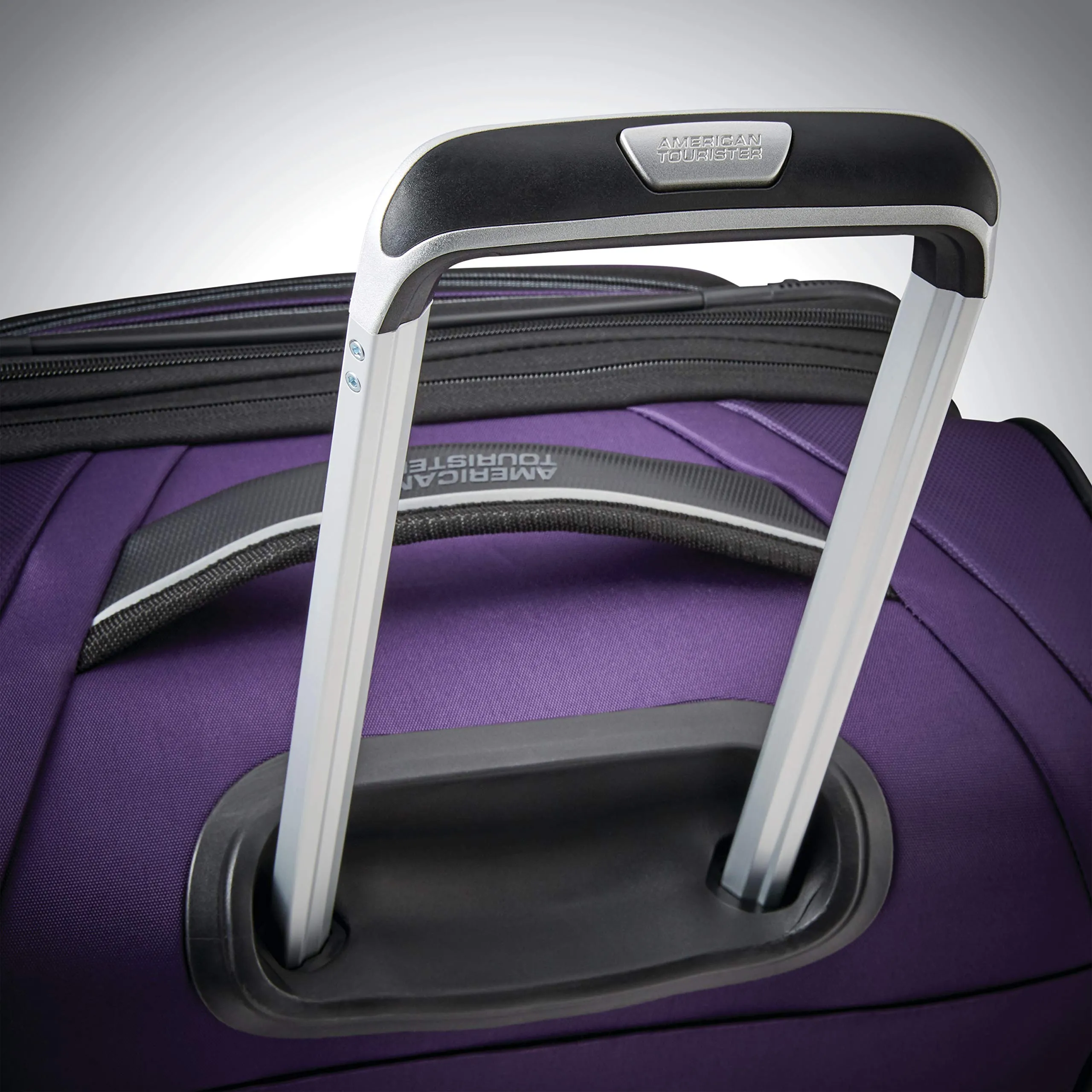 American Tourister Zoom Turbo 28