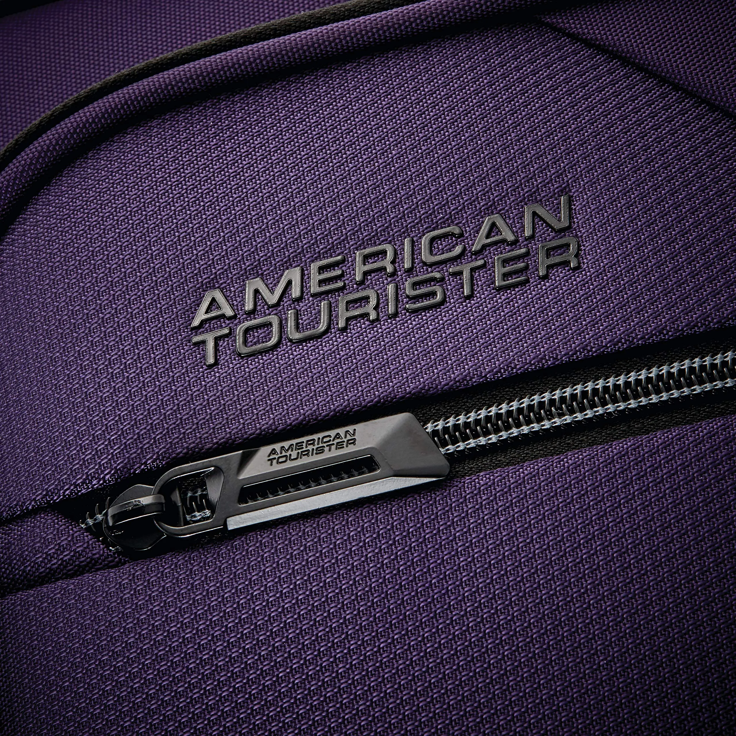 American Tourister Zoom Turbo 28