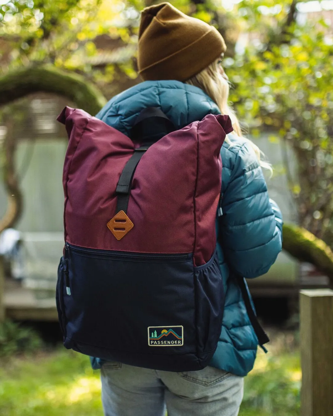 Backwoods Recycled Rolltop 32L Backpack - Navy/Burgundy