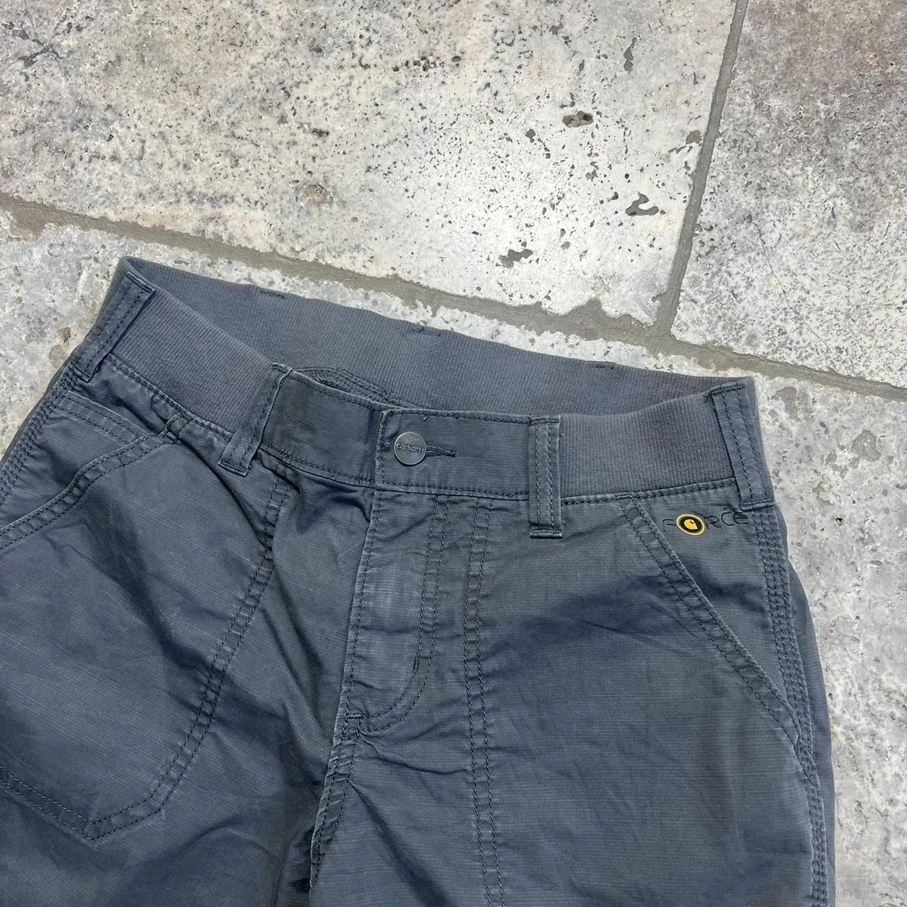 Carhartt trousers 28x31