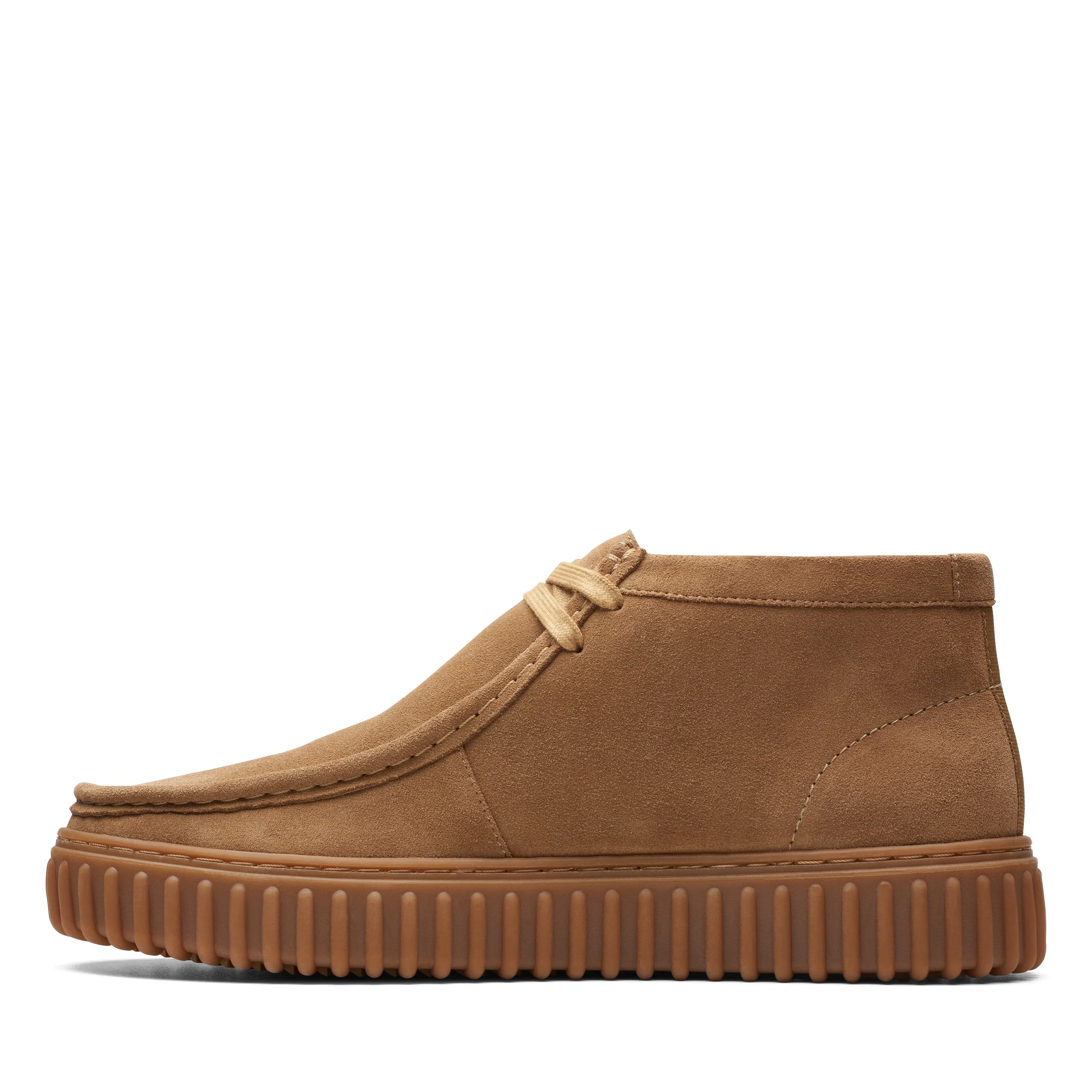 CLARKS | WALLABEE HOMBRE | TORHILL HI DARK SAND SUEDE | MARRN