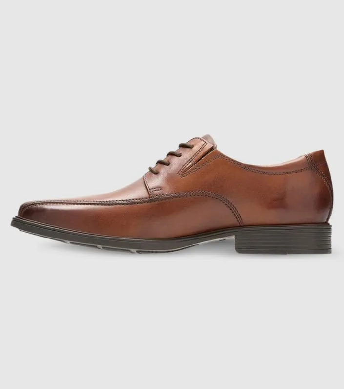 clarks tilden walk mens