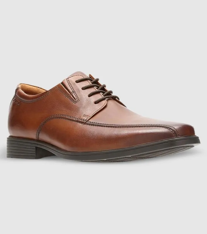 clarks tilden walk mens