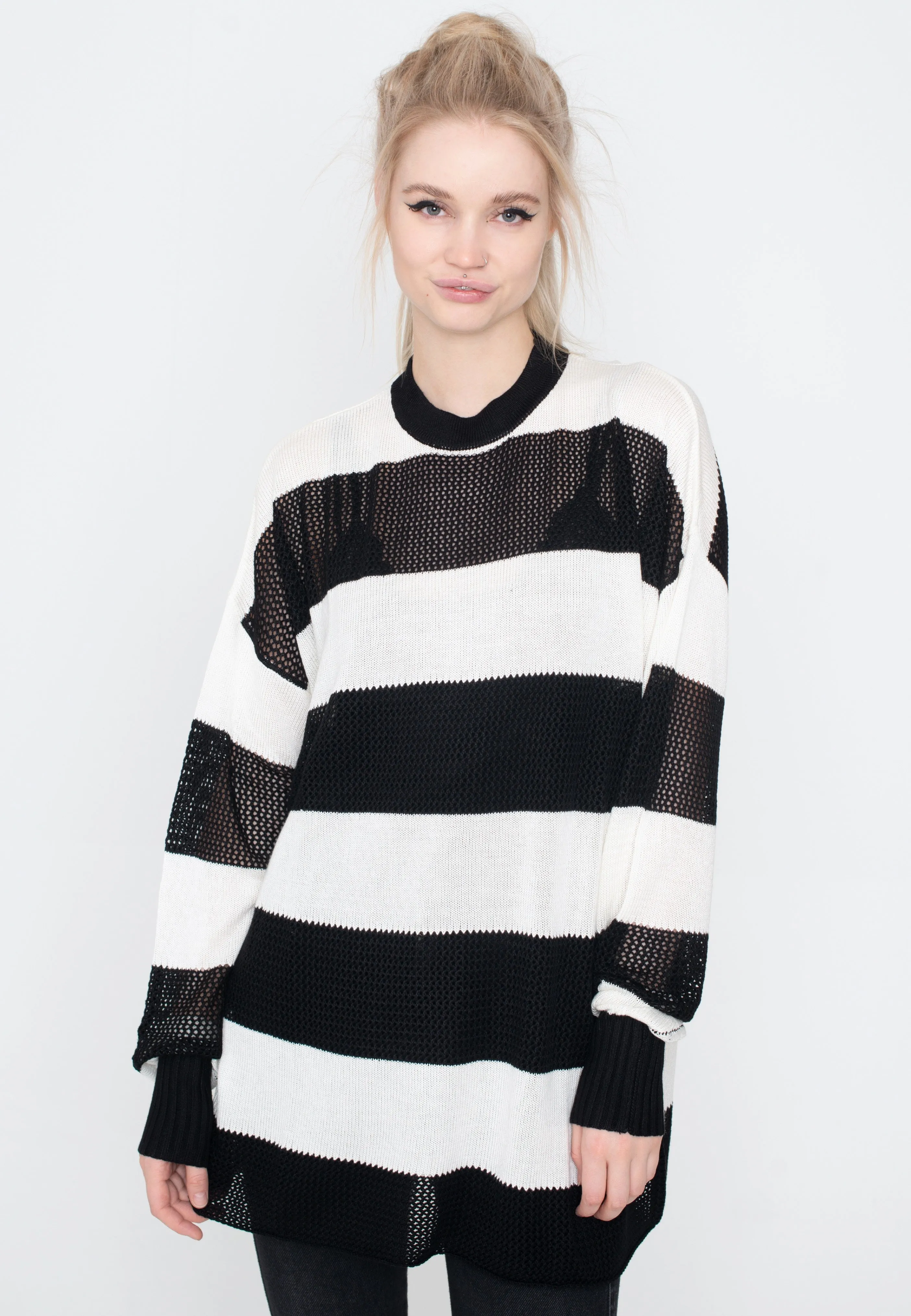 Jawbreaker - White And Black Contrast Knit Oversized Multi - Pullover