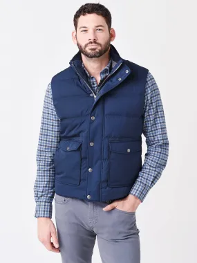     JOHNNIE-O  Men's Carlyle Vest    