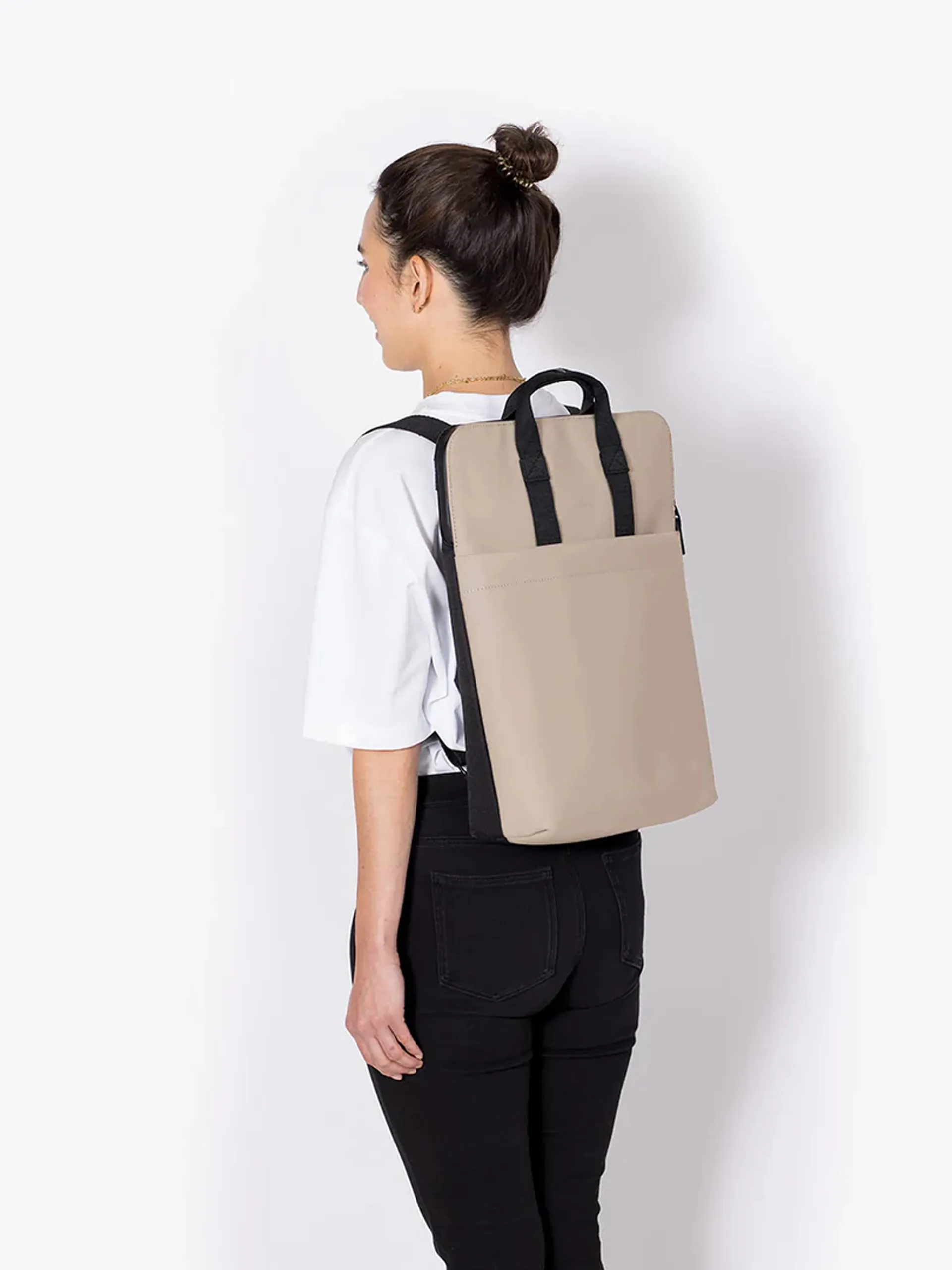 Ucon Acrobatics Masao Lotus Backpack (nude)