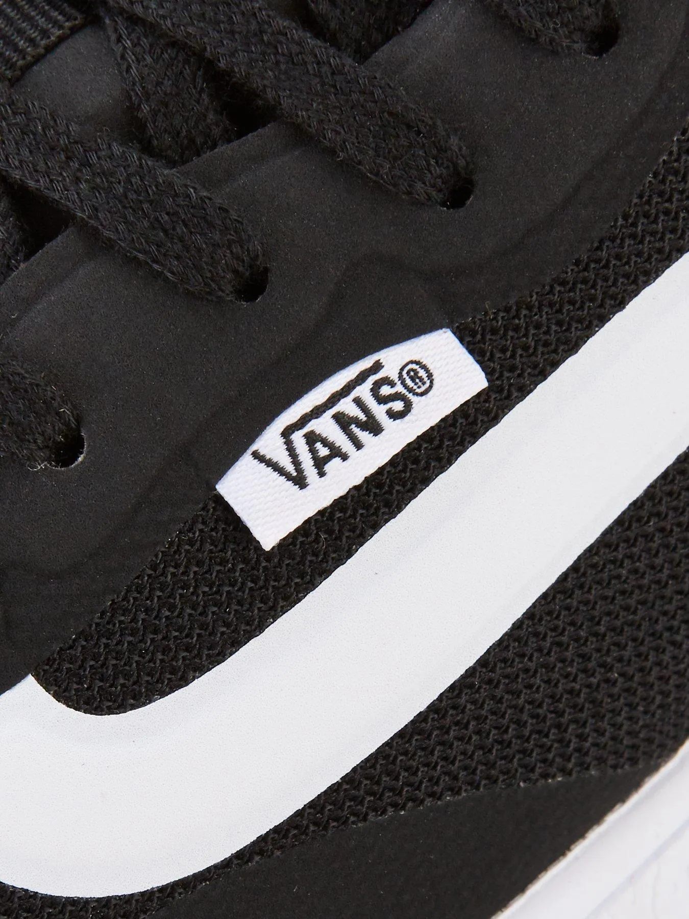 Vans Mens UltraRange EXO Trainers - Black/White