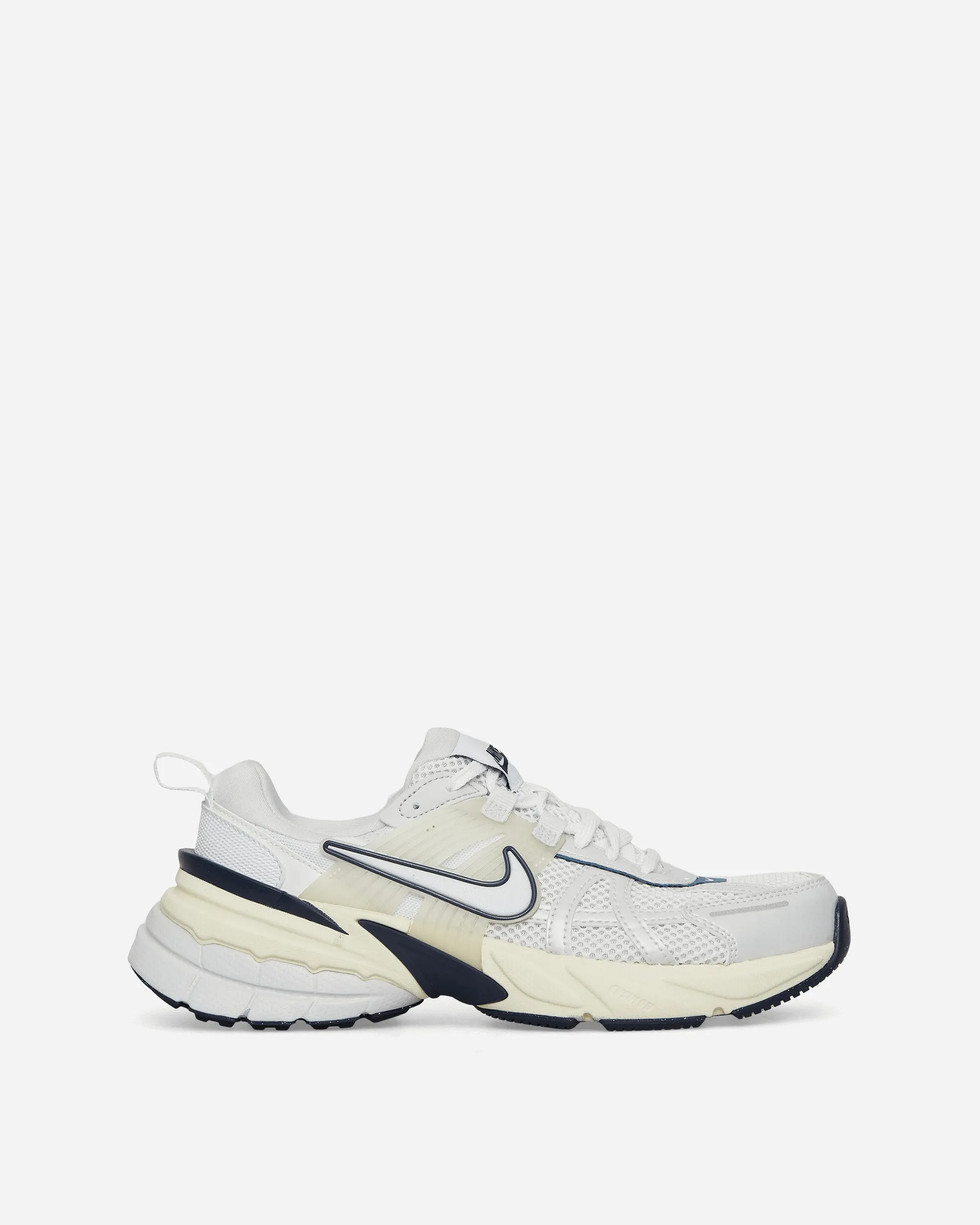 WMNS V2K Run Sneakers White / Photon Dust / Summit White