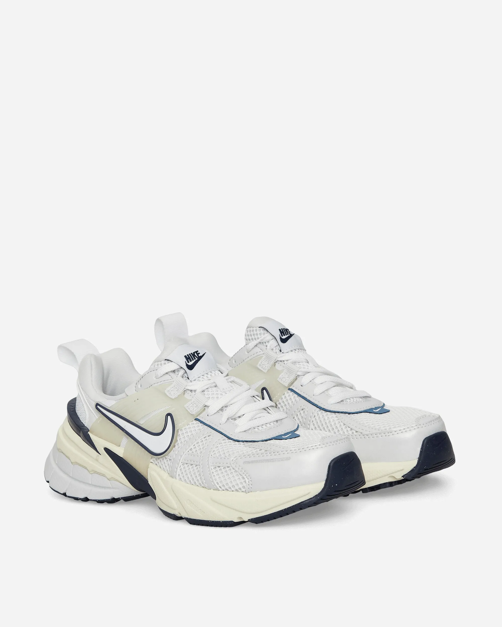 WMNS V2K Run Sneakers White / Photon Dust / Summit White