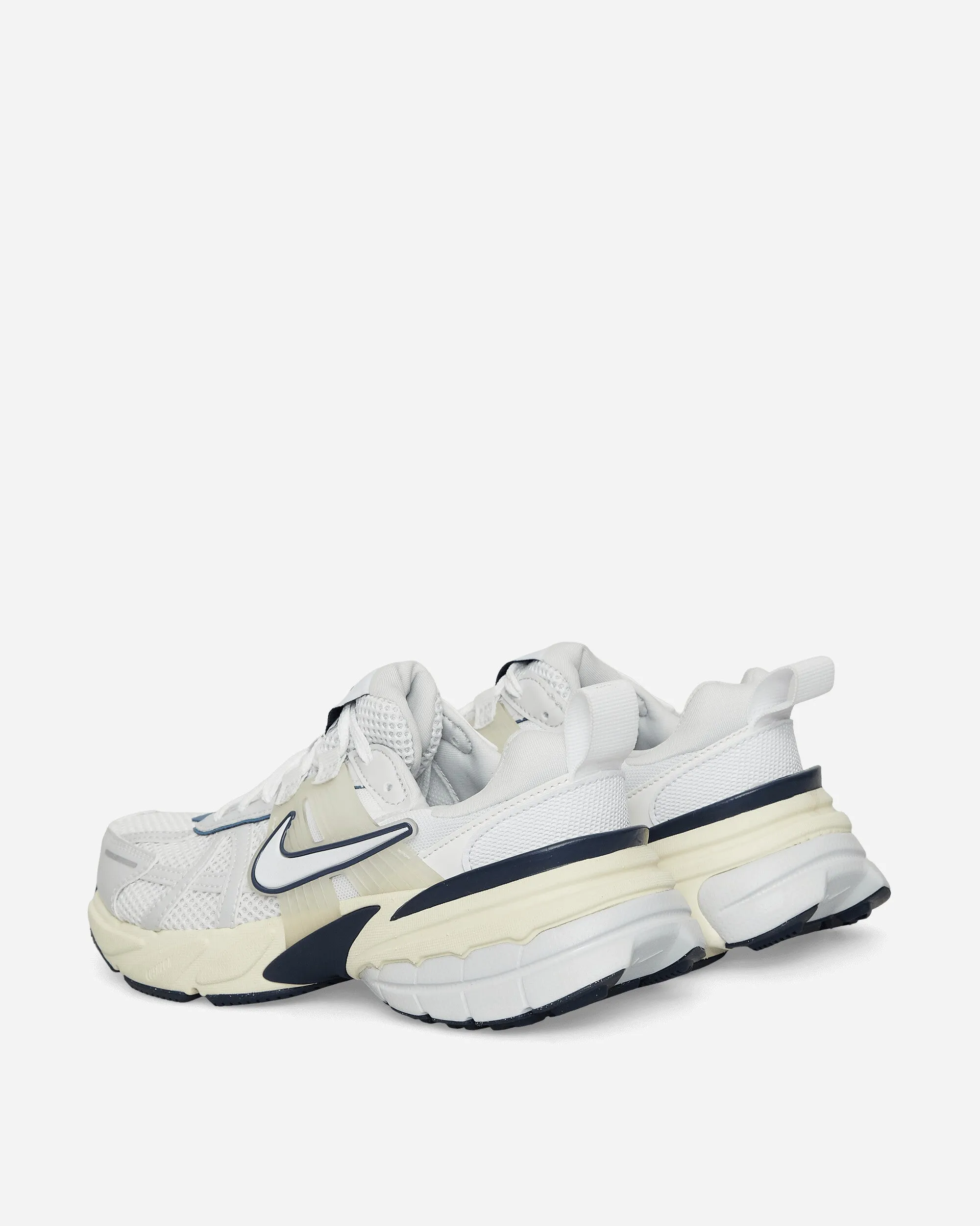 WMNS V2K Run Sneakers White / Photon Dust / Summit White