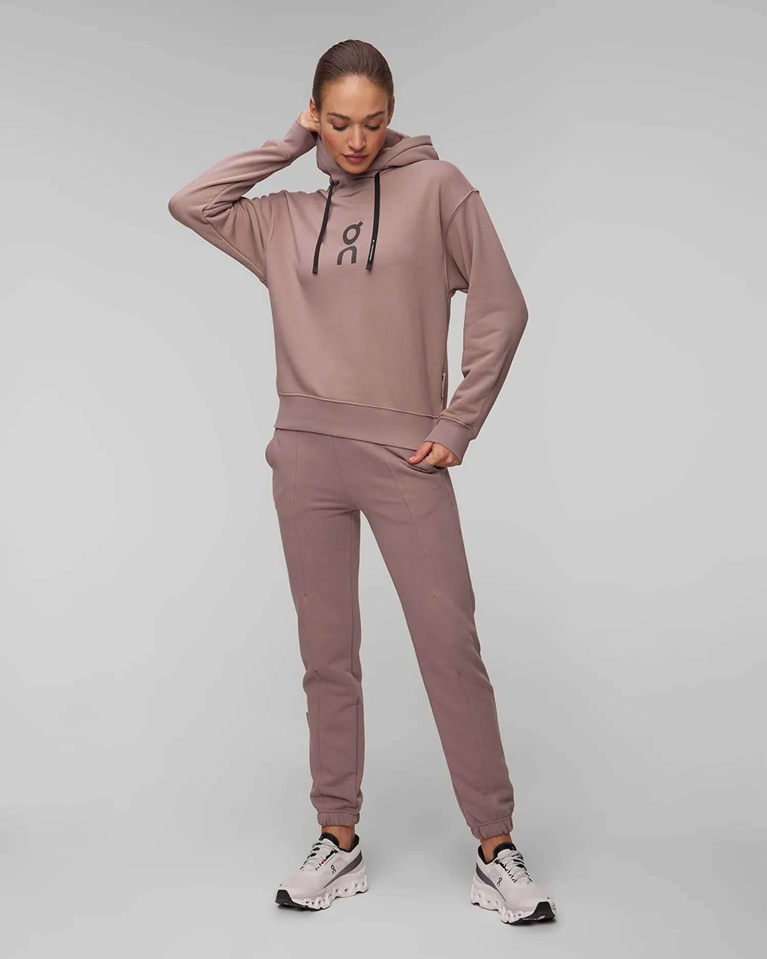 Women's On Running Club Hoodie 1WE10041933-cinder