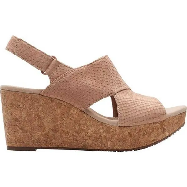 Women's | Clarks | 26149626 | Annadel Sky | Blush Nubuck